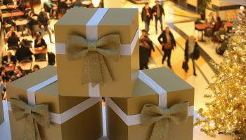 Berlin Retailers Gear Up For Christmas